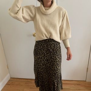 High neck sweater